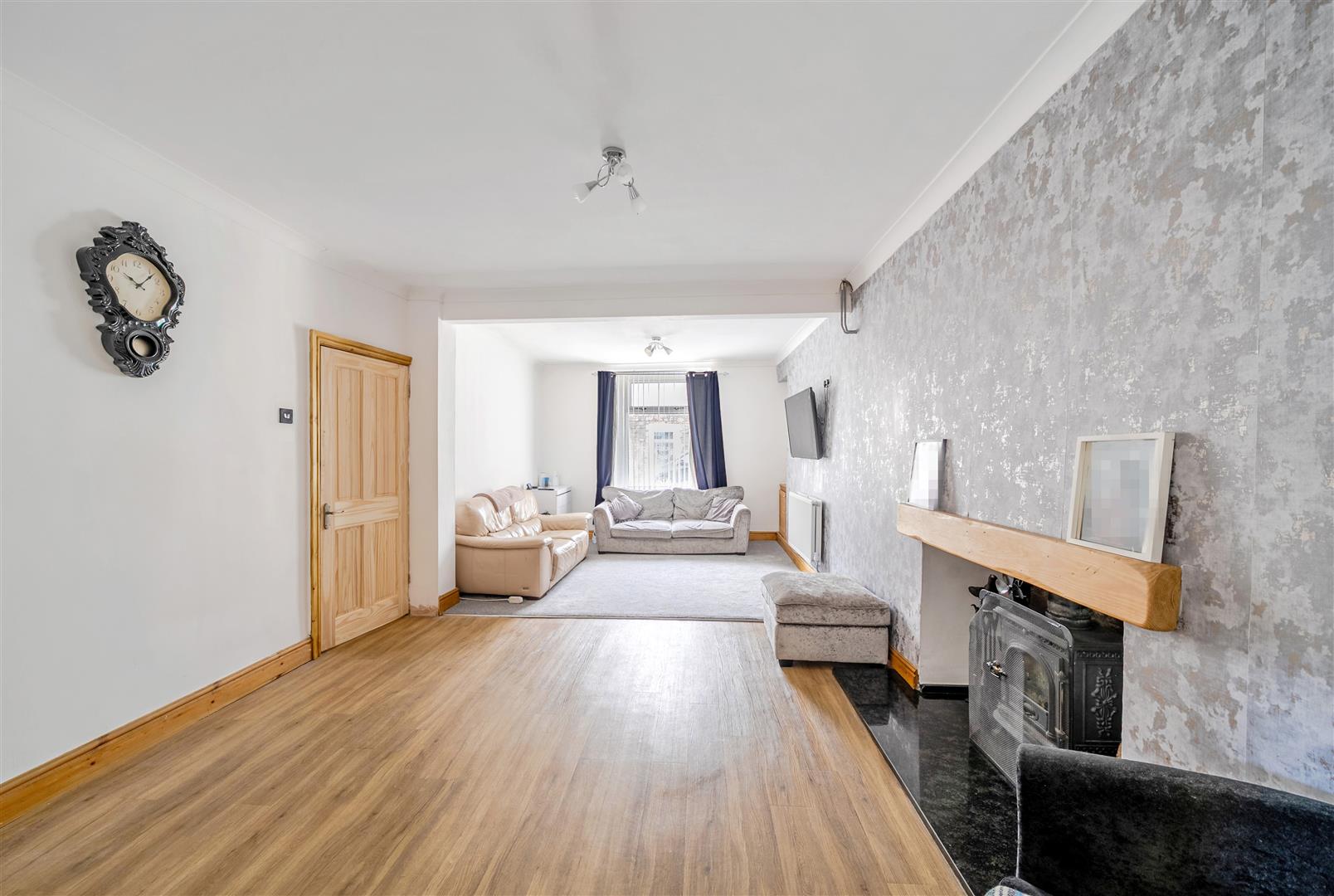 Phillip Street, Manselton, Swansea, SA5 9NL